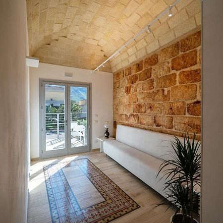 Butiko Hotel Кастелуцо Екстериор снимка