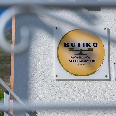 Butiko Hotel Кастелуцо Екстериор снимка