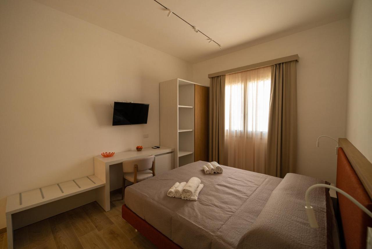 Butiko Hotel Кастелуцо Екстериор снимка